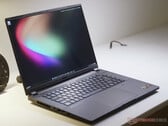 Aorus Master 16 Gen 2 сочетает в себе AMD Ryzen 9 9955HX3D и два самых мощных графических процессора Nvidia для ноутбуков.