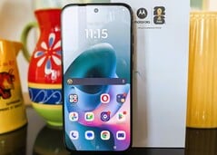 Обзор Motorola Moto G77 от Notebookcheck