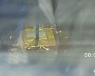 Новая батарейка, проколотая гвоздем (Источник изображения: Sun, Y., Zuo, C., Wang, H. et al 2025; AI-edited)