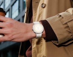 Часы Realme Watch S5 имеют привлекательный дизайн.