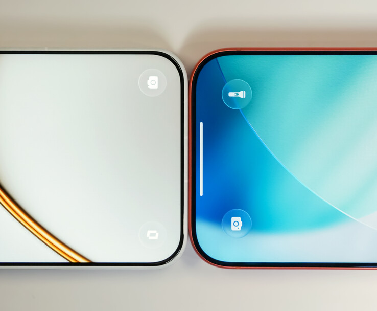 OnePlus 15T (слева) в сравнении с iPhone 17 Pro (справа).