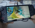 GPD Win 5 выглядит как увеличенный GPD Win 4 с измененным расположением кнопок. (Источник изображения: GPD)