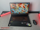Acer Nitro V 17 с SD-картами на базе