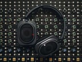 Nothing Headphone (1) Pro сочетают три излучателя в каждом наушнике, адаптивное шумоподавление ANC и до 68 часов автономной работы.