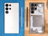 S24 Ultra (слева) против S25 Ultra. (Источник изображения: PhoneRepairGuru с YouTube)