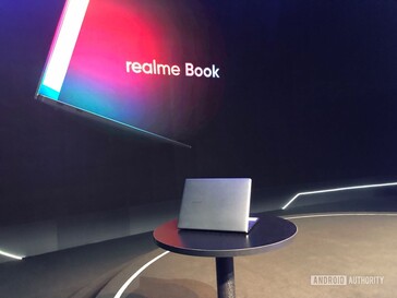 Realme Book (Изображение: Android Authority)