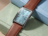 Часы Timex 1976 Lexington Reissue Inspired модели TW2Y78900 с циферблатом цвета «ледяной синий»