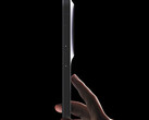 Компания Vivo разместила аппаратные кнопки X300 довольно высоко на правой стороне. (Источник изображения: Han Bo Xiao - отредактировано) 