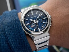 Часы Casio G-Shock GST-B1000D (на фото GST-B1000-2A) теперь доступны в США. (Источник изображения: Casio)