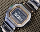 Часы Casio G-Shock GMW-BZ5000GD-1 (на фото), похоже, имеют чуть более скульптурные ушки и полированные края, чем на предыдущих изображениях. (Источник изображения: L&amp;W на WatchUSeek)