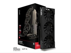 Карты серии XFX Swift для Radeon RX 9070 XT (на фото) и RX 9070 оснащены трехвентиляторными кулерами. (Источник изображения: XFX)