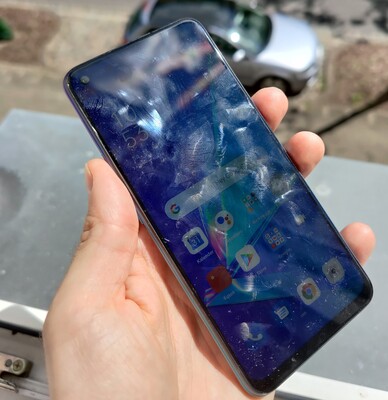 Уличное применение Oppo A72