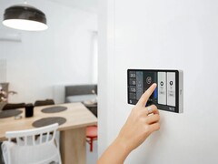 Настенный дисплей Shelly Wall Display X2 теперь доступен в Европе. (Источник изображения: Shelly)