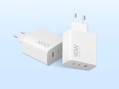 Адаптер питания Xiaomi HyperCharge Power Adapter 90W (3-Port) (на фото) выходит на мировой рынок. (Источник изображения: Xiaomi)