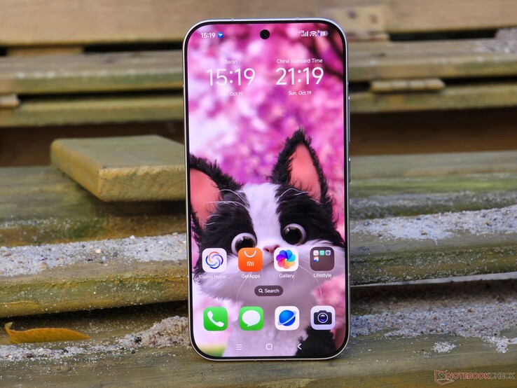 Обзор смартфона Xiaomi 17 HyperOS 3