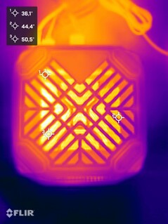 Стресс-тест Acemagic M1A Pro+ (нижняя сторона)
