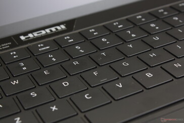 Ноутбуки MSI серий GS, GE, GT располагают более пружинистыми клавишами с более глубоким ходом