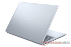 Официальная цена Dell 16 Plus составляет $1150, но Вам придется нажать несколько кнопок, чтобы увидеть эту цену (Источник изображения: Dell)