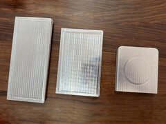 Galaxy Z Fold8, Galaxy Z Wide Fold и Galaxy Z Flip8, слева направо.