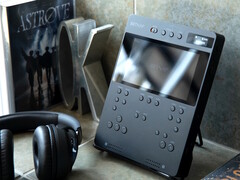 Avex Music начинает краудфандинг для своего портативного CD/DVD-плеера Brtnap на Green Funding. (Источник изображения: Avex Music)