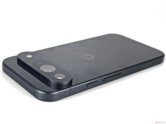 Pixel 10 будет предлагаться в четырех цветах (на фото: Google Pixel 9 Obsidian; источник изображения: Notebookcheck)