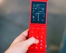 Light Flip отличается минималистичным текстовым пользовательским интерфейсом.