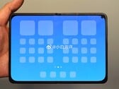 Соперник iPhone Ultra, который может выйти на рынок под названием Xiaomi 18 Fold или Xiaomi Mix Fold 5, постепенно обретает очертания