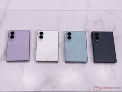 Модель Galaxy Z Fold 8 была представлена одновременно с моделью Galaxy Z Fold 8 Ultra