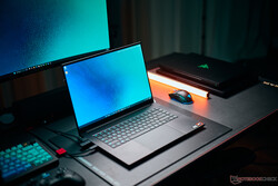 Razer Blade 16 (2025)