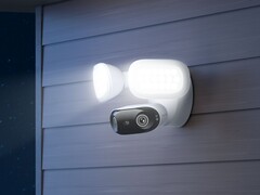 камера 4K с прожектором: Reolink Elite Floodlight WiFi. (Источник изображения Reolink)