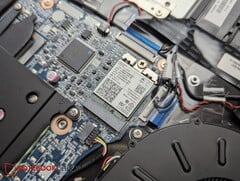Модуль Intel Wi-Fi 7 BE200 в ноутбуке Schenker Connect 15