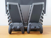 По слухам, наборы для создания PS5 Pro будут похожи на своих предшественников, изображенных на фотографии, хотя ожидается, что финальная консоль не будет похожа на свой аналог из наборов для создания. (Источник изображения: eBay)