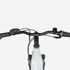 Низкорамный электронный велосипед Decathlon Rockrider E-ACTV 100 оснащен креплением для телефона SP Connect. (Источник изображения: Decathlon)