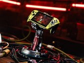 Игровая приставка Asus ROG Xbox Ally X в тематике Cyberpunk 2077 была создана компанией AK Mod.