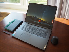 Обзор Lenovo V17 G4: Доступный многоцелевой ноутбук с дисплеем-сюрпризом