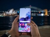 Ожидается, что серия S27 от Samsung получит самый значительный прирост ёмкости аккумулятора со времён модели S20 Ultra (на фото).