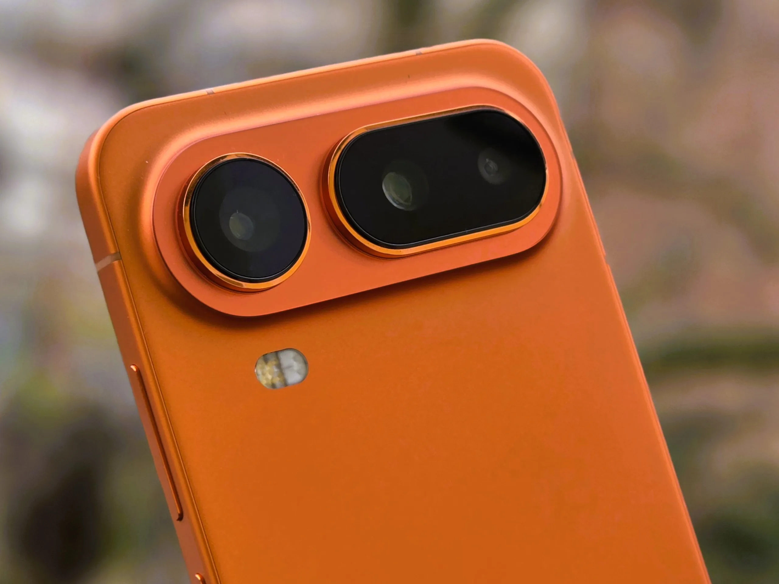 Смелый клон iPhone, но все же великолепный смартфон? Honor Вердикт