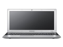 Обзор ноутбука Samsung E3520-A01DE