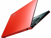 Lenovo IdeaPad U260: внутри и снаружи