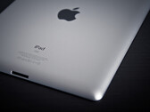 Возможно, в разработке находится "iPad mini"