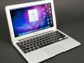 Apple безо всяких объявлений стала устанавливать в MacBook Air более быстрые SSD
