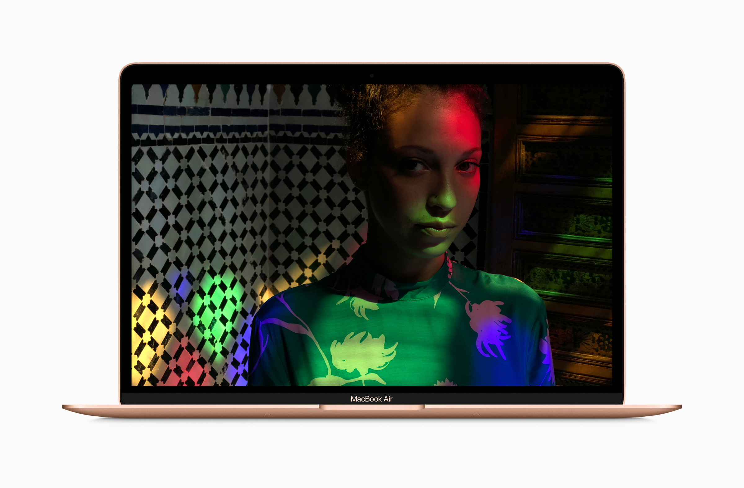 Apple MacBook Air 2018 - Notebookcheck-ru.com